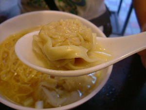 鮮蝦雲呑麺